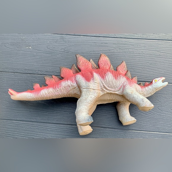 Vintage Large Rubber Plastic Realistic Pneumatic STEGOSAURUS Toy Dinosaur - Picture 10 of 16